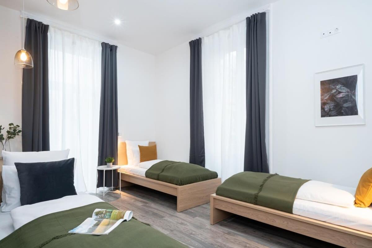 Huge Aparment In The Center With Air Conditioning Apartmán *